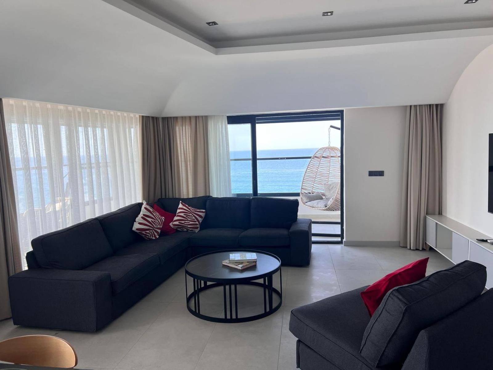 Ulu Panorama Residence 阿拉尼亚 外观 照片